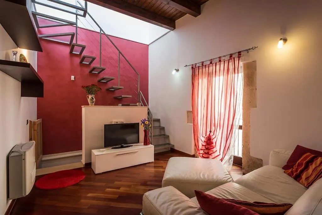 Relax Apartment - Ortigia Holidays Syracuse 0*,  Italy