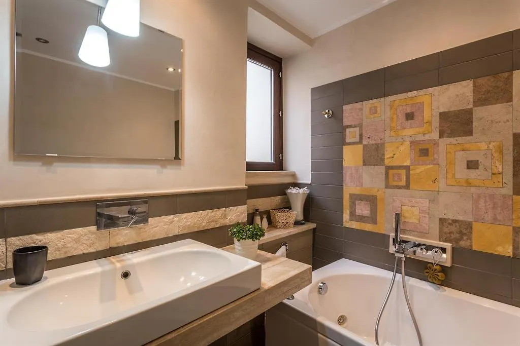 Relax Apartment - Ortigia Holidays Syracuse 0*,  Italy